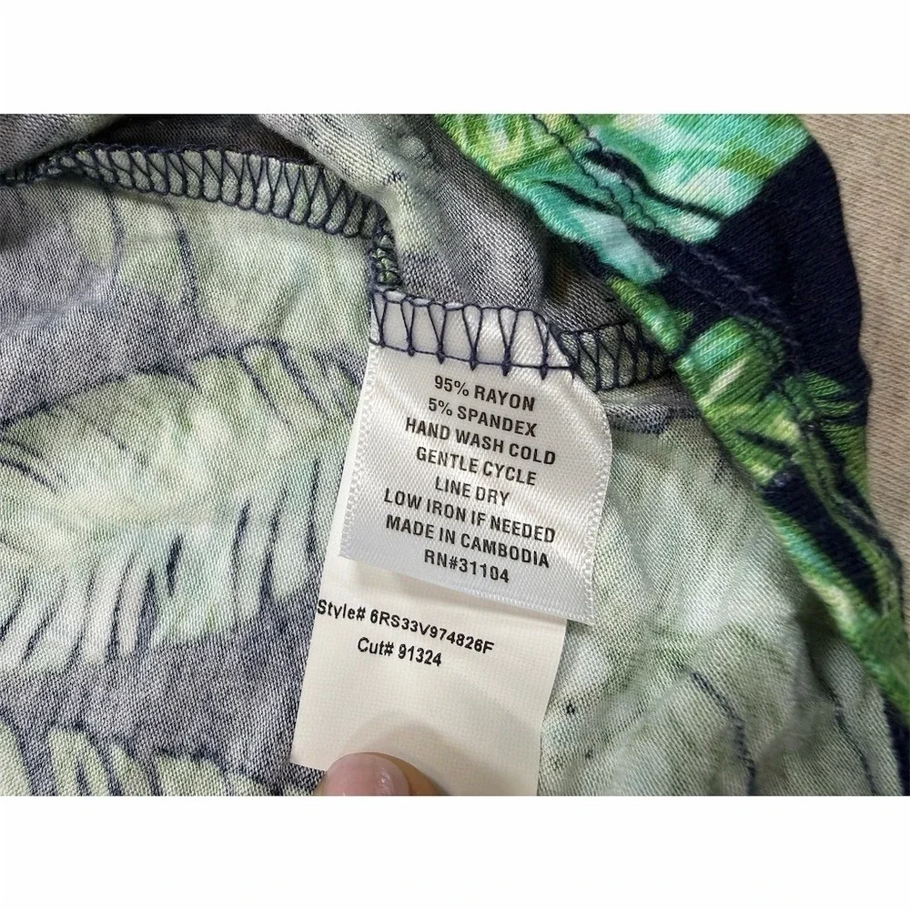 NWT Kim Rogers Tunic Blouse Womens Plus 1X Green Tropical Leaf 3/4 Sleeve - Picture 5 of 10